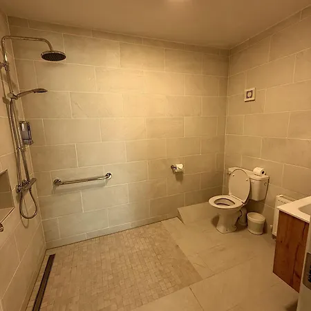 O'neill's Bed and breakfast 4*